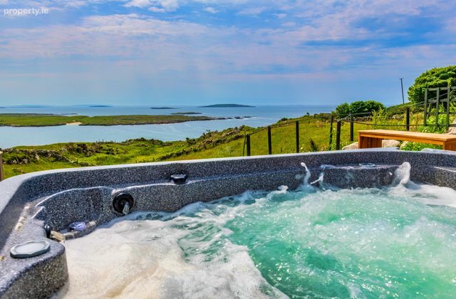Brandy &amp; Soda House, Roundstone, Co. Galway, Roundstone, Co. Galway - Click to view photos