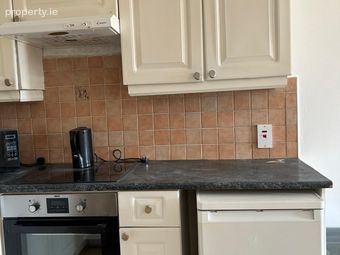 Apartment 39, Kingsmill Court, Bolton Street, Smithfield, Dublin 1 - Image 3