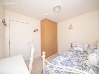 71 Diswellstown Way, Castleknock, Dublin 15 - Image 3