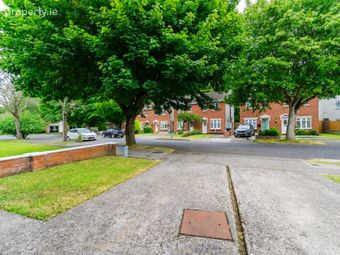 96 The Walled Gardens, Castletown, Celbridge, Co. Kildare, Celbridge, Co. Kildare - Image 2