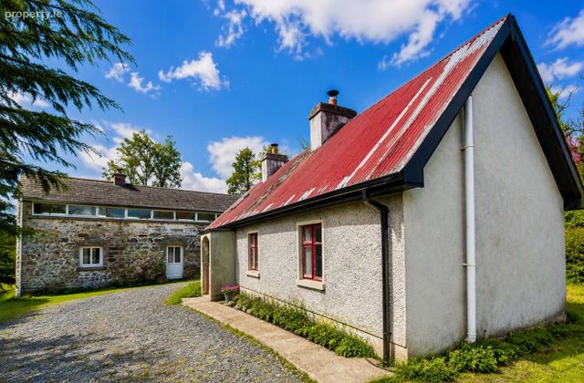 Derreen, Aghacashel, Aughacashel, Co. Leitrim - Click to view photos