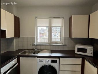 2 Bed Apartment, The New Maltings, Block D, Watling Street, Dublin 8 - Image 5