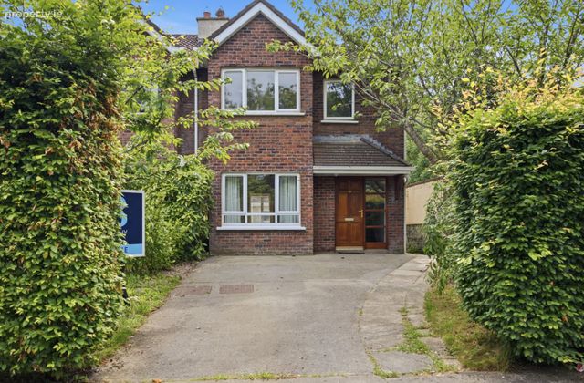10 Brides Glen Park, Swords, Swords, Co. Dublin - Click to view photos