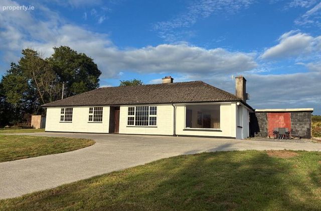 Ballynamultina, Clashmore, Co. Waterford, Clashmore, Co. Waterford - Click to view photos