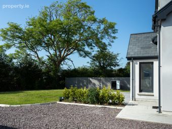 1 Carrigbu&iacute; Court, Carrigbu&iacute;, Durrus, Durrus, Co. Cork - Image 4