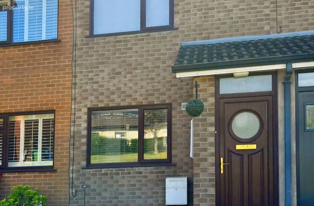 11 Sheraton Court, Glasheen Road, The Lough, Co. Cork - Click to view photos