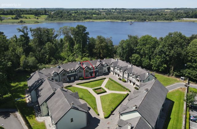 12 Clements Court, Lough Rynn, Mohill, Co. Leitrim, Mohill, Co. Leitrim - Click to view photos
