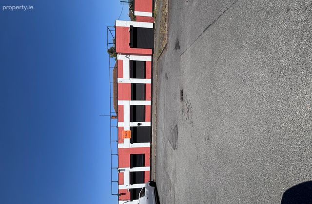 Whitechurch Shopping Centre, Whitechurch Green, Ballyboden, Dublin 16, Dublin 16 - Click to view photos