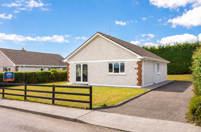 40 Summerdale Lawn, Ballyclamasy, Youghal, Co Cork., Youghal, Co. Cork - Click to view photos