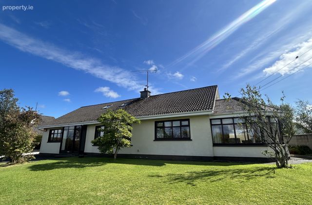 Four Winds, Ballinderry, Mullingar, Co. Westmeath - Click to view photos