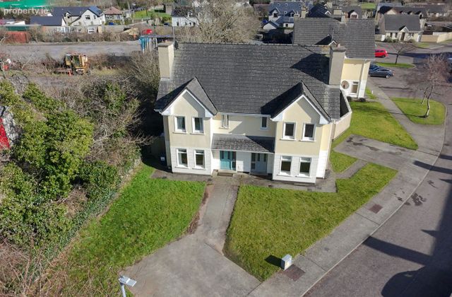 12 Westway, Grange Manor, Killumney, Co. Cork - Click to view photos