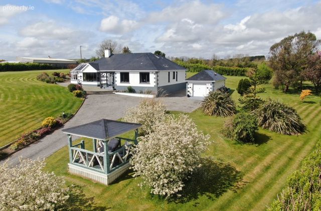 Sea View Lodge, Inch Road, Blackwater, Co. Wexford, Blackwater, Co. Wexford - Click to view photos