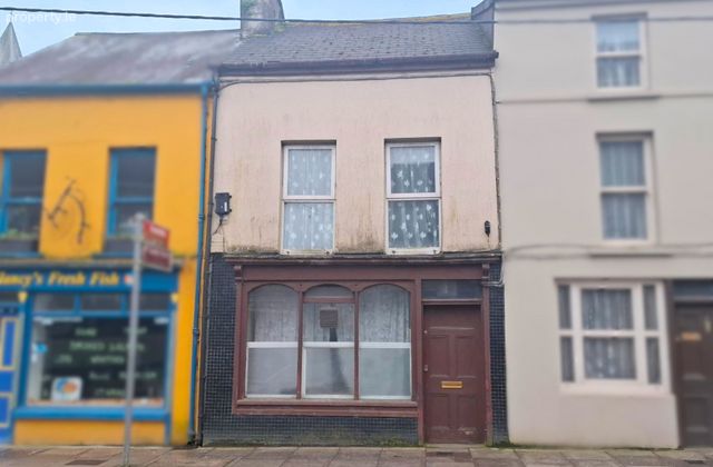 66 Main Street, Macroom, Co. Cork - Click to view photos