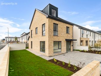 15 Bog-myrtle Way, Ard Na Sail&iacute;, Carrigtwohill, Co. Cork - Image 2