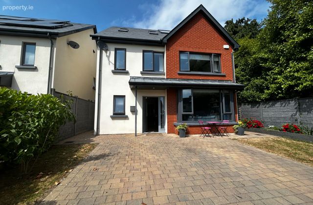 4 Season Park Close, Season Park, Newtownmountkennedy, Co. Wicklow - Click to view photos