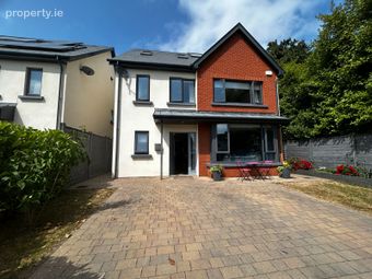 4 Season Park Close, Season Park, Newtownmountkennedy, Co. Wicklow