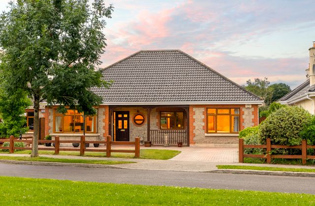 31 Old Connell Weir, Newbridge, Co. Kildare, Newbridge, Co. Kildare - Click to view photos