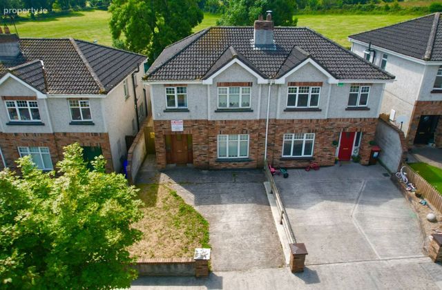 24 Newrath View, Kells, Co. Meath, Kells, Co. Meath - Click to view photos