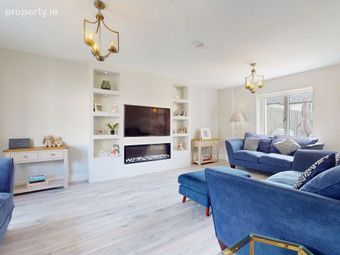 12 Beechwood Heath, Clonsilla, Dublin 15 - Image 2