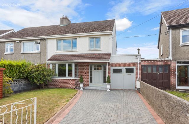 208 Lower Kilmacud Road, Dublin 14, Goatstown, Dublin 14 - Click to view photos