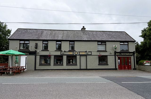 The Ring Lyne Bar, Chapeltown, Valentia Island, Co. Kerry - Click to view photos