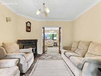 25 Shanard Avenue, Dublin 9, Santry, Dublin 9 - Image 4