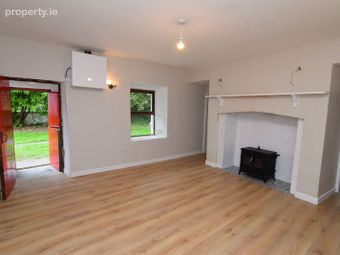 Rose Thatch Cottage, Roveagh, Kilcolgan, Co. Galway - Image 5
