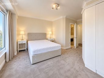 4th Floor With Park Views, The Pines, Herbert Park Lane, Ballsbridge, Dublin 4 - Image 5