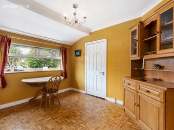 82 Meadow Grove, Churchtown, Dublin 16, Churchtown, Dublin 14 - Image 5