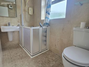 10 Marian Row, Pound Road, Castlebar, Co. Mayo - Image 4