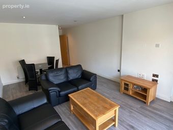 49e Milner's Square, Shanowen Road, Santry, Dublin 9 - Image 3