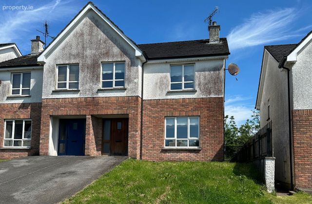 11 Ard Chluain, Roslea Road, Clones, Co. Monaghan - Click to view photos