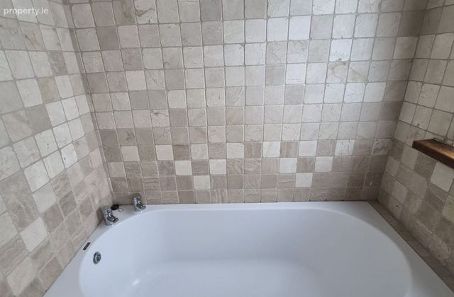 29 Wolfe Tone Street, Sligo, Sligo, Co. Sligo - Click to view photos