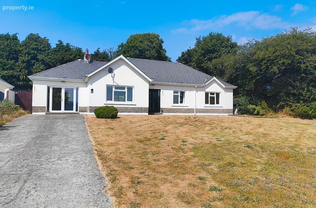 5 Glenview, Gorey Road, Carnew, Carnew, Co. Wicklow - Click to view photos