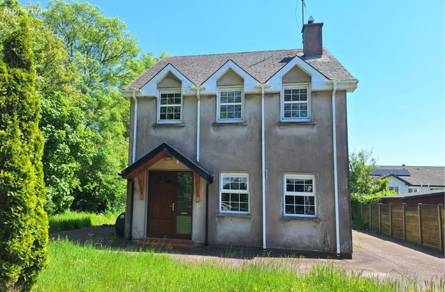4 Glebe Stone, Coachford, Dripsey, Co. Cork - Click to view photos