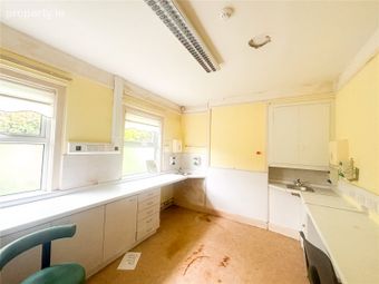 Ballyforan Health Centre, Ballyforan, Ballinasloe, Co. Roscommon, Ballyforan, Co. Roscommon - Image 5