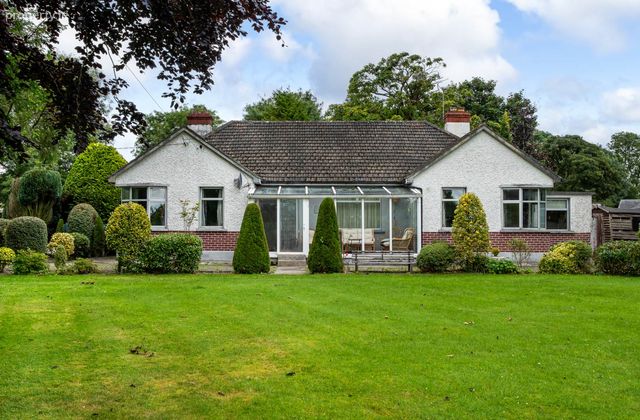 Kilgarve Gardens, Creagh, Ballinasloe, Co. Galway, Ballinasloe, Co. Galway - Click to view photos