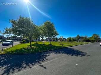 20 Ros Ard, Cappagh Road, Knocknacarra, Galway City, Knocknacarra, Co. Galway - Image 2