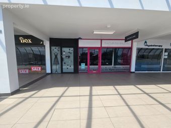 Just Split Travel,Unit 20,Rathfarnham Shopping Centre,Butterfield Avenue,Rathfarnham,Dublin 14, Rathfarnham, Dublin 14