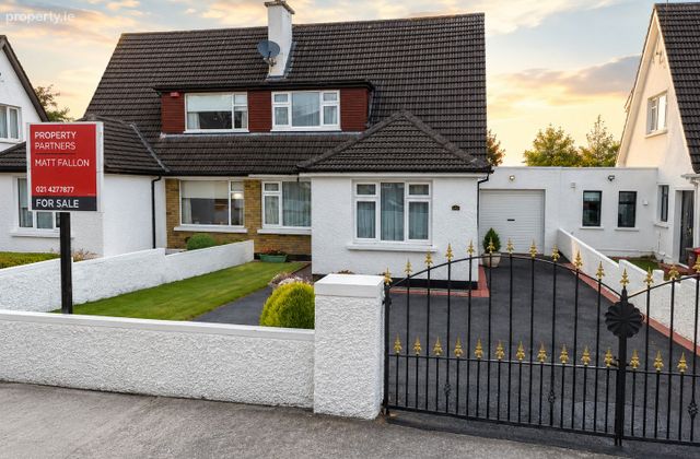 Cedar Grove, 48 Uam Var Drive, Bishopstown, Co. Cork - Click to view photos