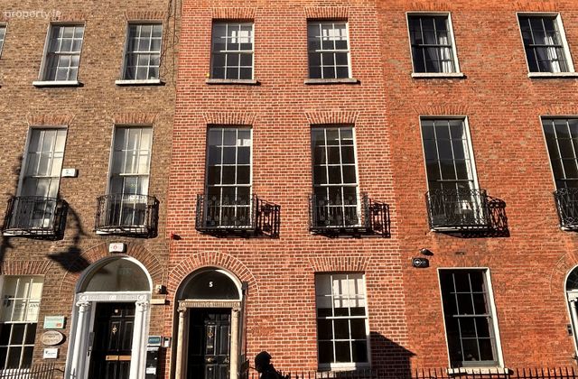 Apartment 4, 5 Fitzwilliam Street Lower, Dublin 2 - Click to view photos