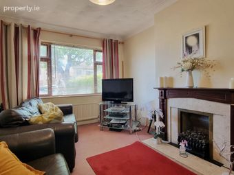11 Temple Manor Drive, Limekiln, Greenhills, Dublin 12 - Image 3