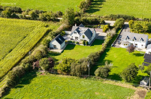 Carrigeen, Belgooly, Co. Cork, Belgooly, Co. Cork - Click to view photos