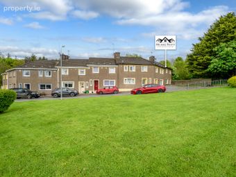 1 Spruce Grove, Minane Bridge, Ballyfeard, Co. Cork - Image 3