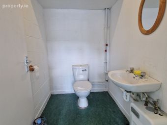 Unit 22, Tolka Valley Business Park, Ballyboggan Road, Glasnevin, Dublin 11 - Image 4