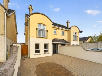 17 The Willows, Kilmoney, Carrigaline, Co. Cork - Image 2