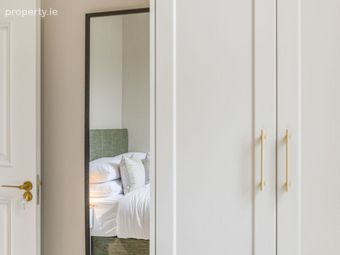 Flat 2, 1 Clonskeagh Road, Milltown, Dublin 6 - Image 3