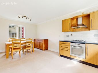 28 Barons Hall Grove, Barons Hall, Balbriggan, Co. Dublin - Image 5