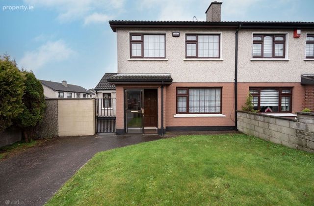 78 Mervue Lawn, Ballyvolane, Cork, Ballyvolane, Co. Cork - Click to view photos