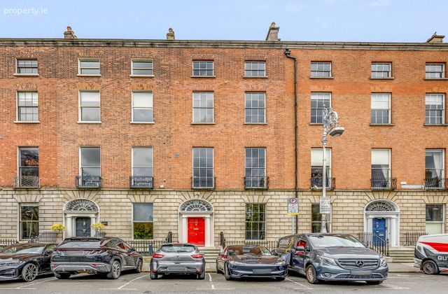 34 Fitzwilliam Square, Dublin 2 - Click to view photos